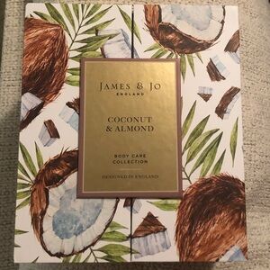 James & Jo England -Lotion and Shower Gel (Coconut and Almond)